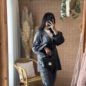 ensemble gris foncé